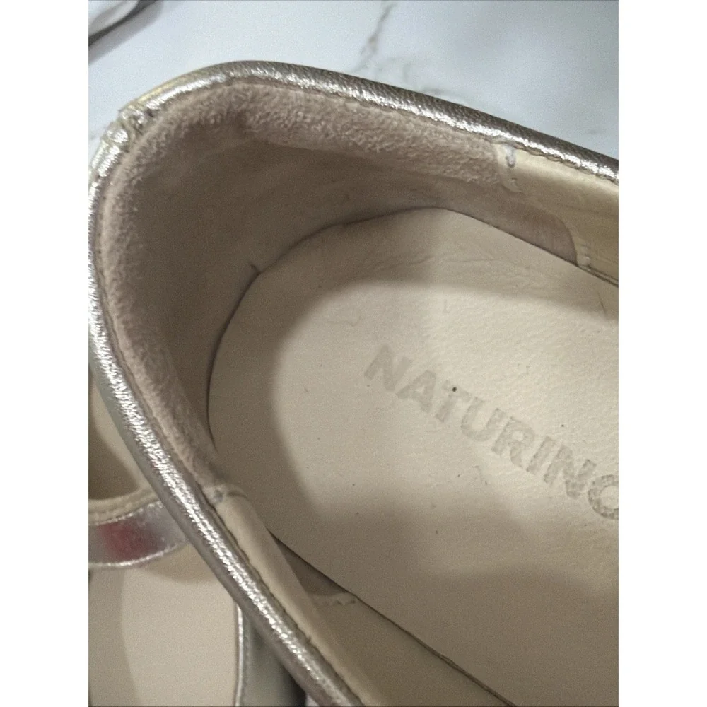 Naturino Girls Gold Leather Mary Janes  Size 37 US Size 5.5